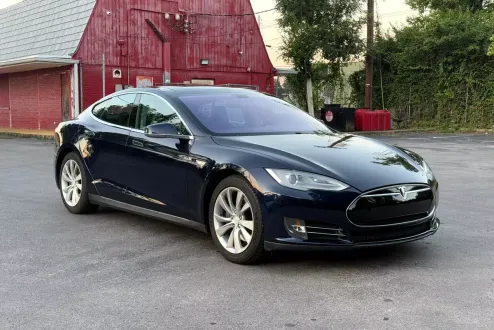 2013 Tesla Model S Performance photo 2