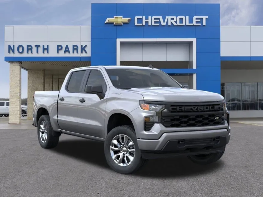 2026 Chevrolet Silverado 1500 Custom photo 1