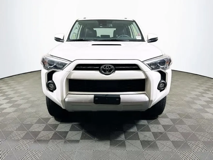 2024 Toyota 4Runner TRD Premium photo 1