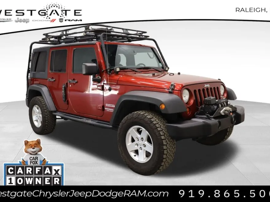 2013 Jeep Wrangler Unlimited Sport photo 1
