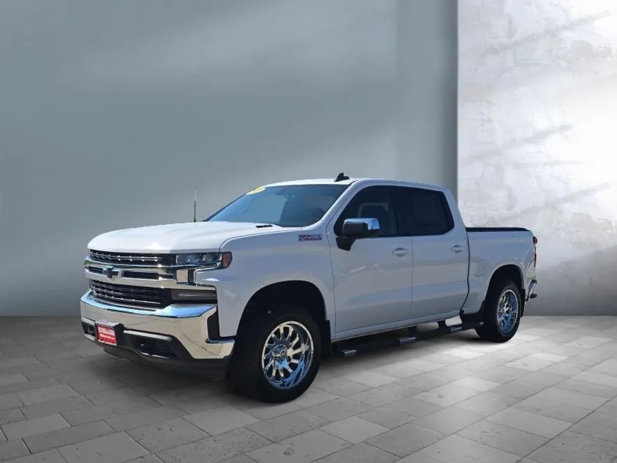 2021 Chevrolet Silverado 1500 LT photo 1