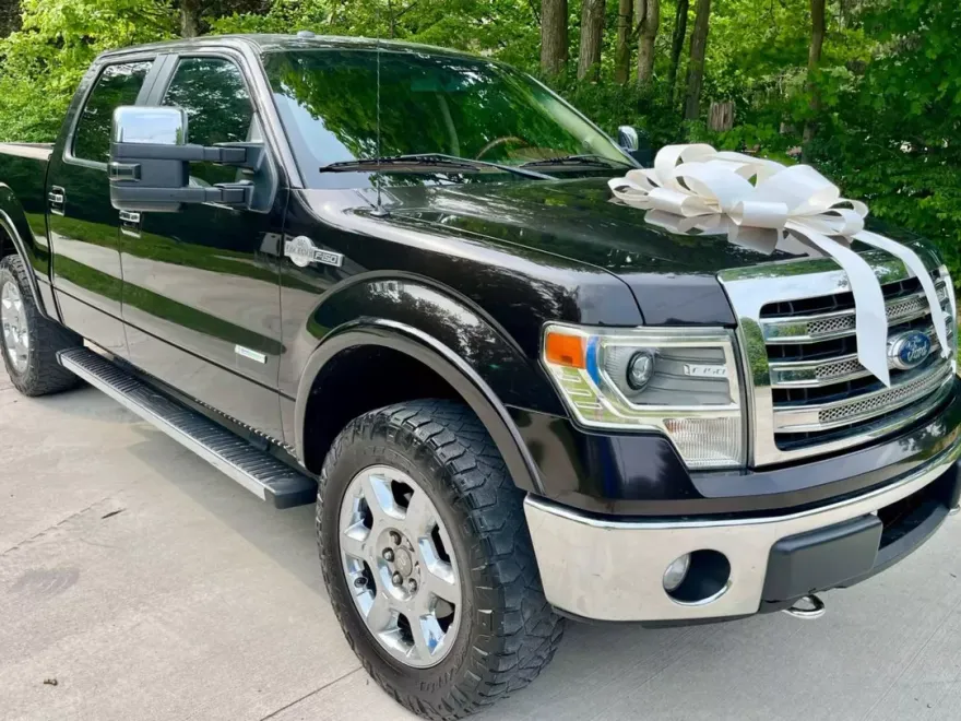 2013 Ford F-150 photo 1
