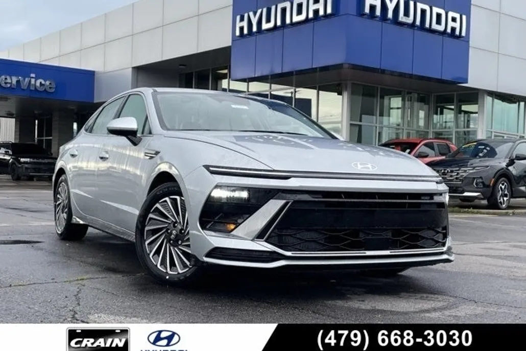 2025 Hyundai Sonata Hybrid SEL photo 1