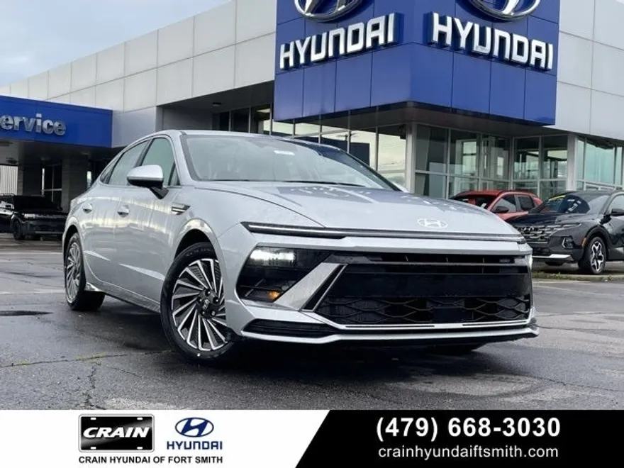 2025 Hyundai Sonata Hybrid SEL photo 1