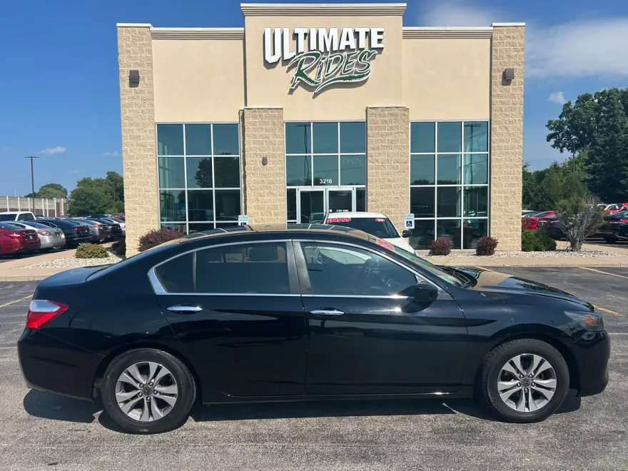 2014 Honda Accord LX photo 1
