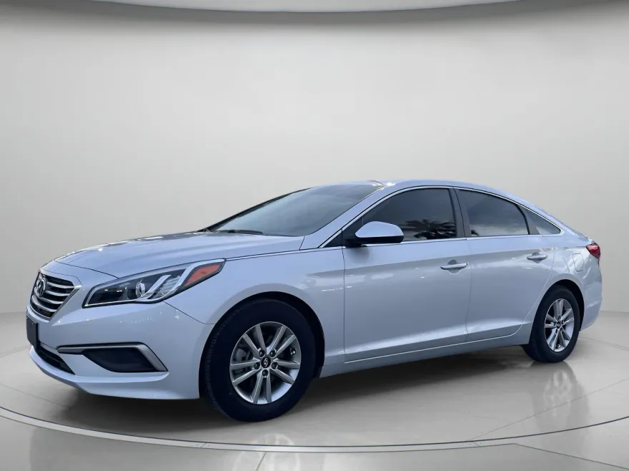 2017 Hyundai Sonata Eco photo 1
