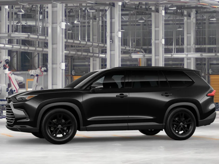 2026 Toyota Highlander Hybrid photo 1