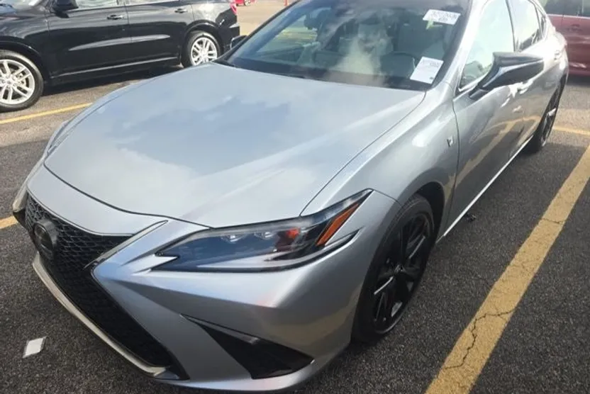 2023 Lexus ES F SPORT Handling photo 1