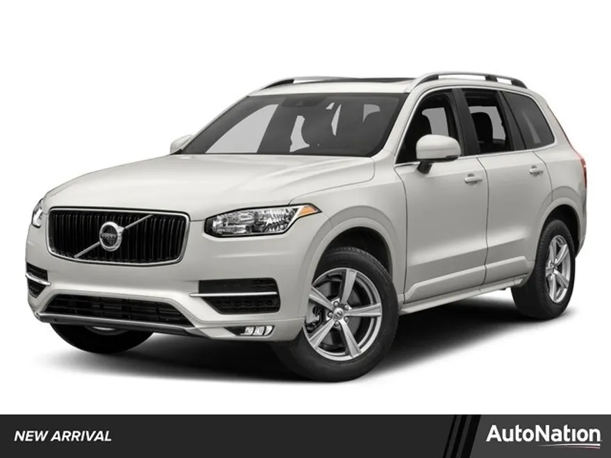 2018 Volvo XC90 T6 AWD Momentum photo 1