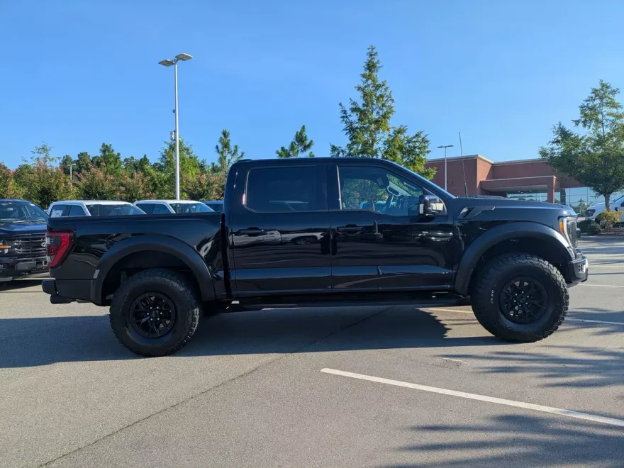2023 Ford F-150 Raptor photo 1