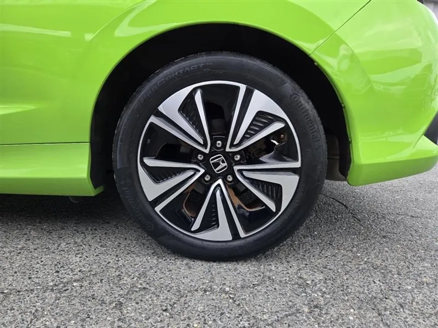 2017 Honda Civic EX-L photo 14