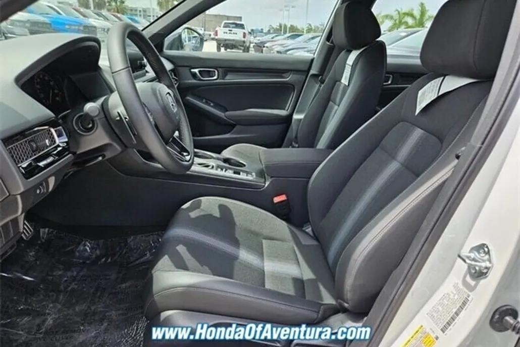 2026 Honda Civic Sport photo 1