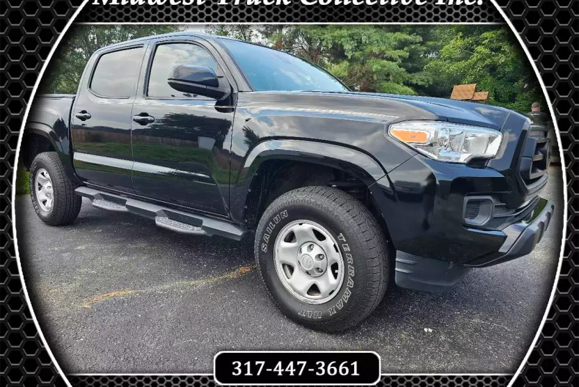 2021 Toyota Tacoma SR5 Double Cab photo 1