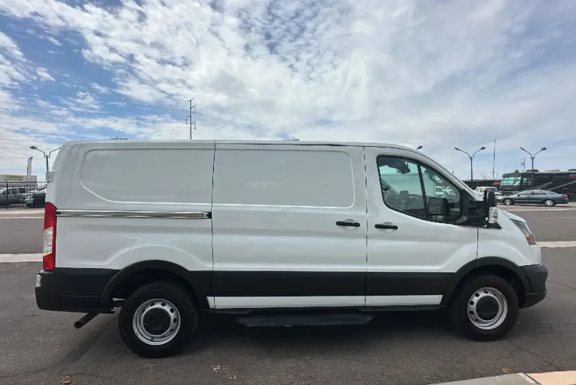 2020 Ford Transit Cargo Van photo 1