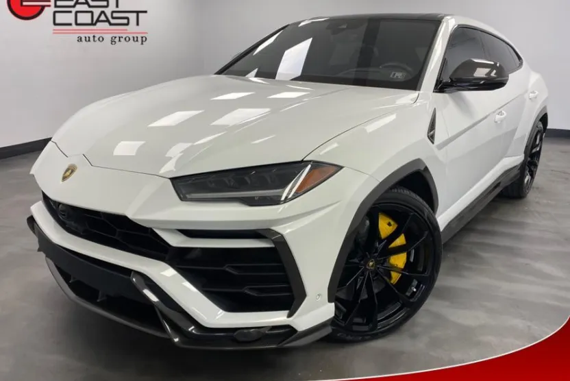 2019 Lamborghini Urus Base photo 1