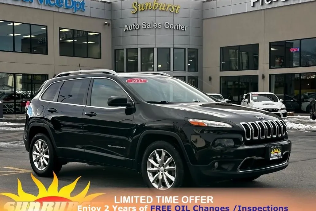 2017 Jeep Cherokee Limited photo 1