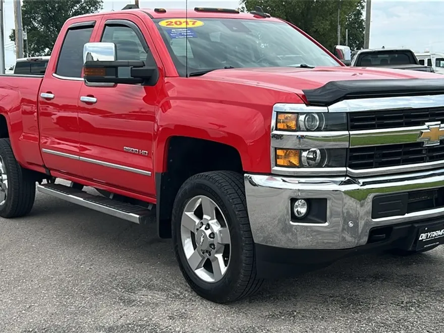 2017 Chevrolet Silverado 2500HD LTZ photo 1
