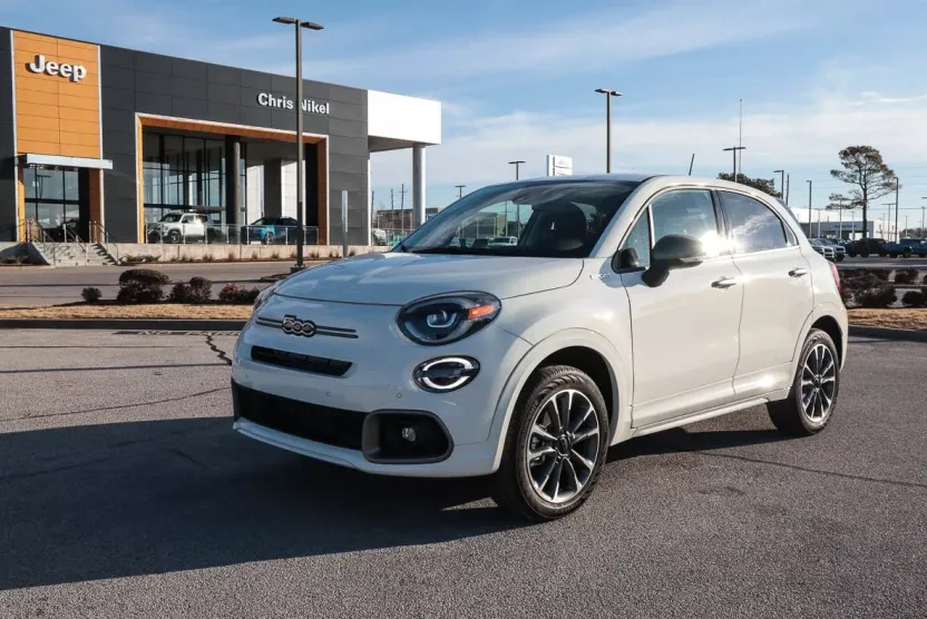 2023 Fiat 500X Sport photo 1