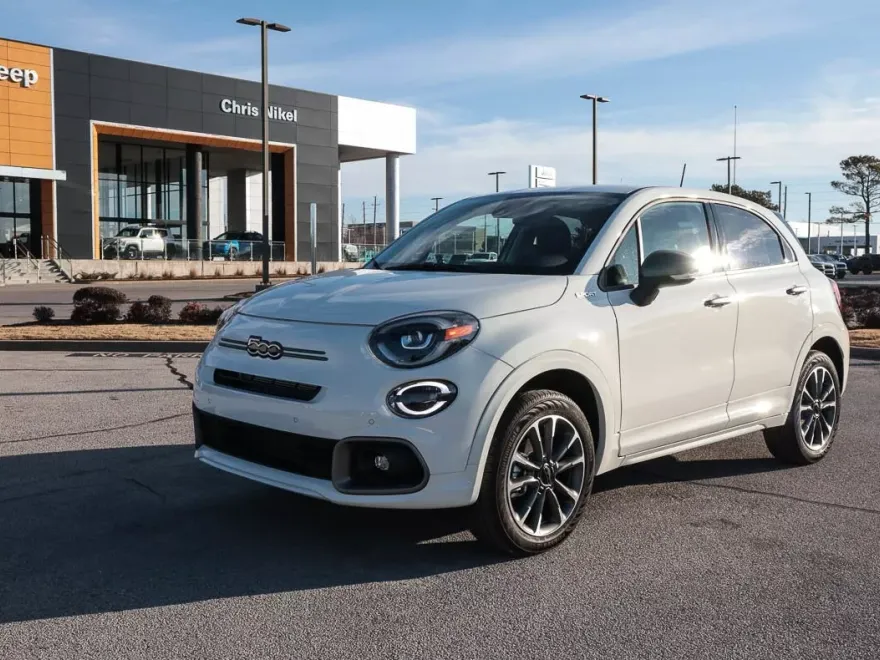 2023 Fiat 500X Sport photo 1