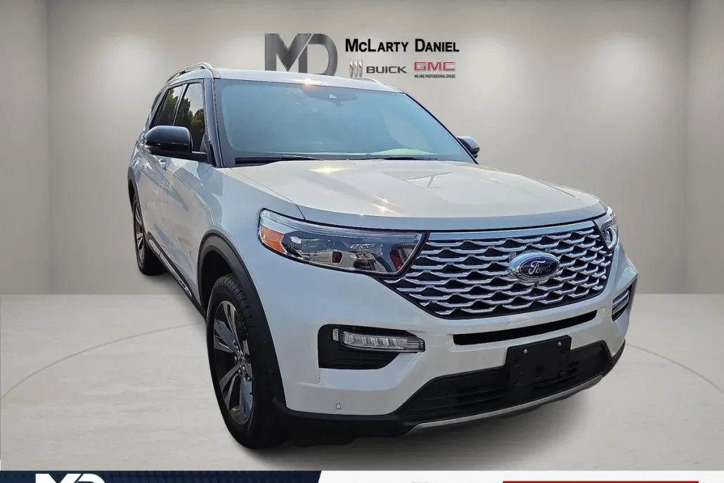 2020 Ford Explorer Platinum photo 1