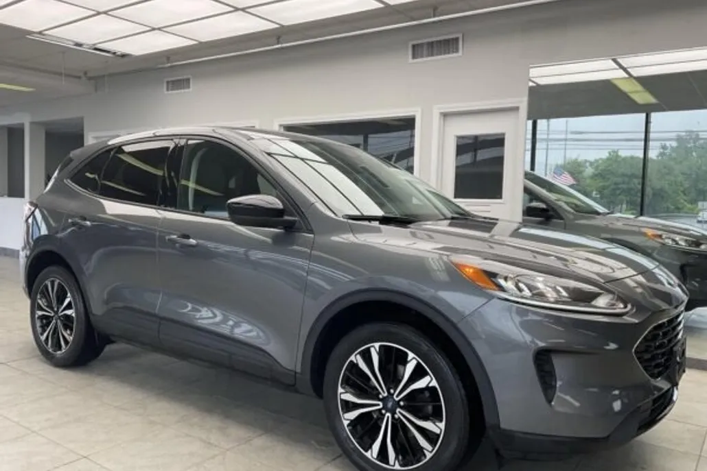 2017 Ford Escape SE photo 1
