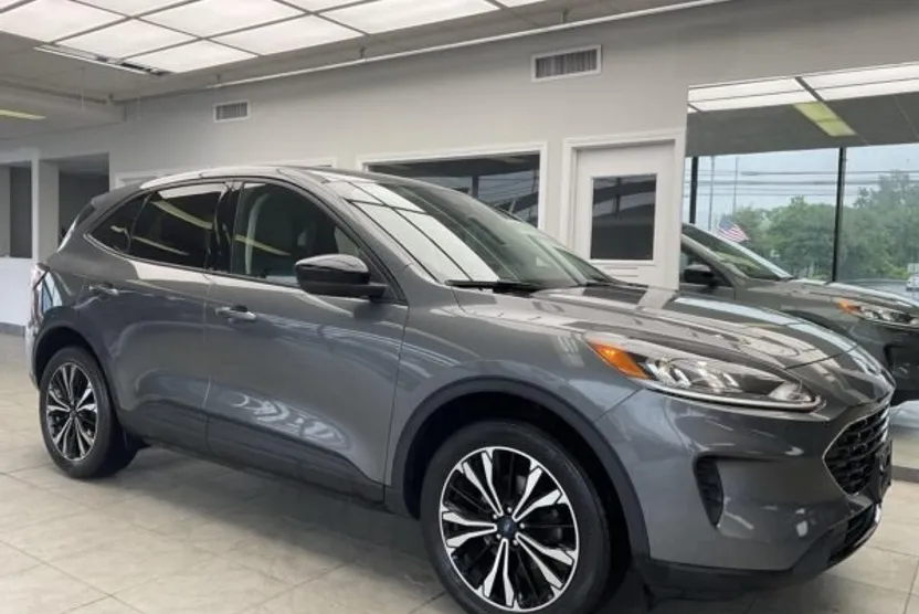 2017 Ford Escape SE photo 1