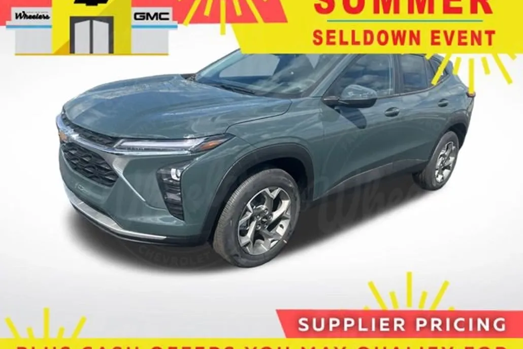 2025 Chevrolet Trax LT photo 1