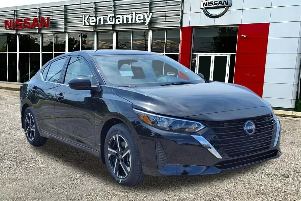 2025 Nissan Sentra SV photo 1