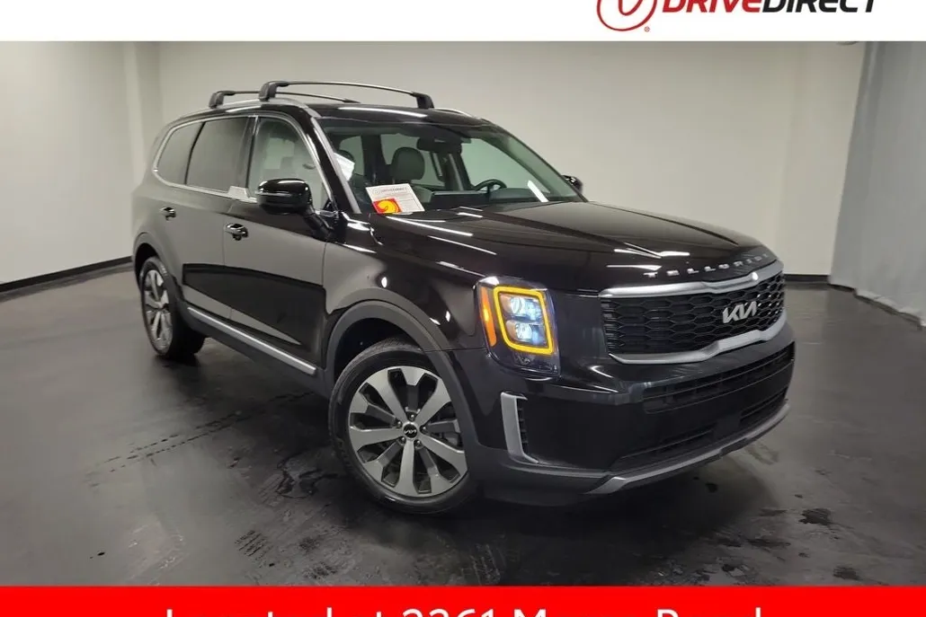 2022 Kia Telluride EX photo 1