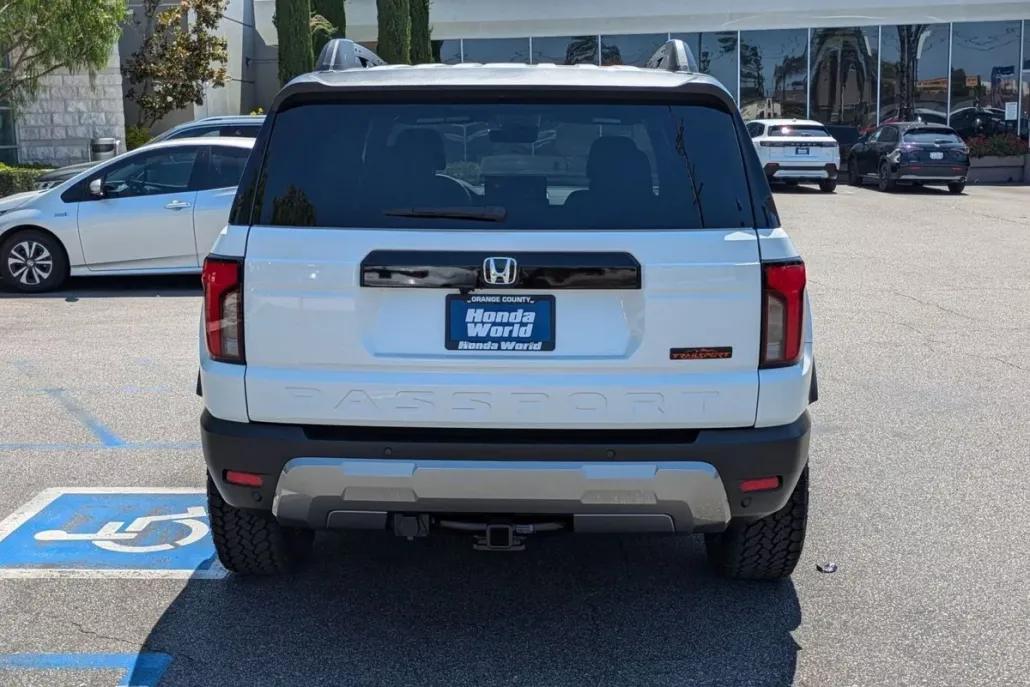 2026 Honda Passport TrailSport photo 1