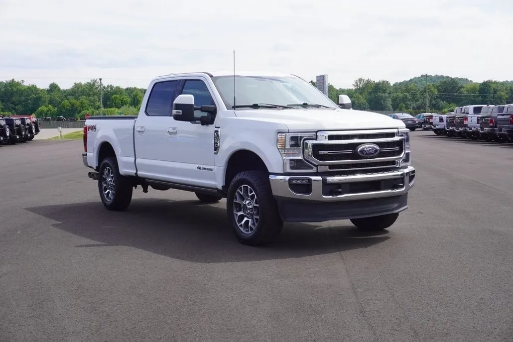 2022 Ford F-250 Lariat photo 1