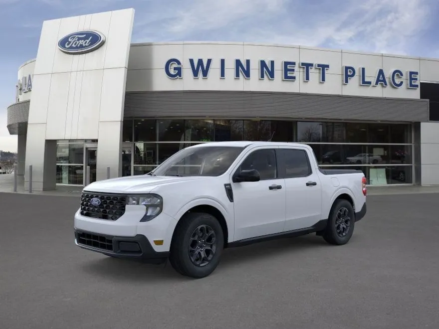 2025 Ford Maverick XLT photo 1