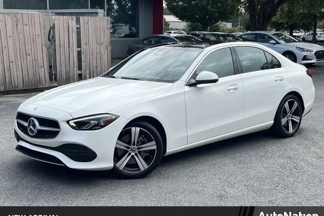 2023 Mercedes Benz C 300 photo 1