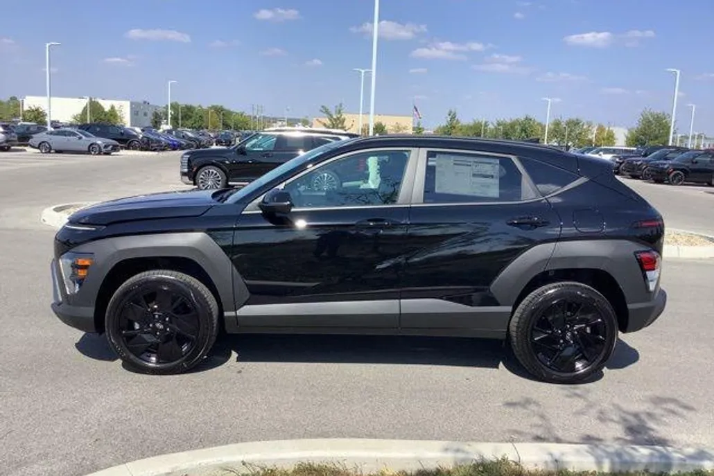 2026 Hyundai Kona SEL photo 1