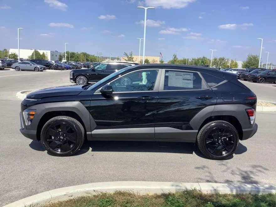 2026 Hyundai Kona SEL photo 1