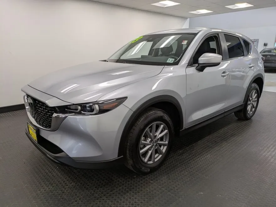 2023 Mazda CX-5 2.5 Select photo 1