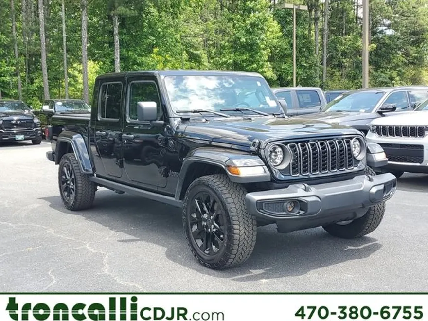 2024 Jeep Gladiator photo 1