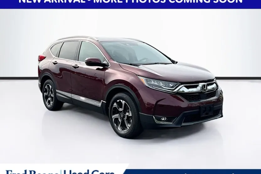 2019 Honda CR-V Touring photo 1