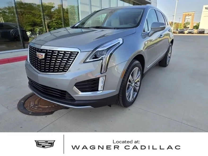 2025 Cadillac XT5 Premium Luxury photo 1