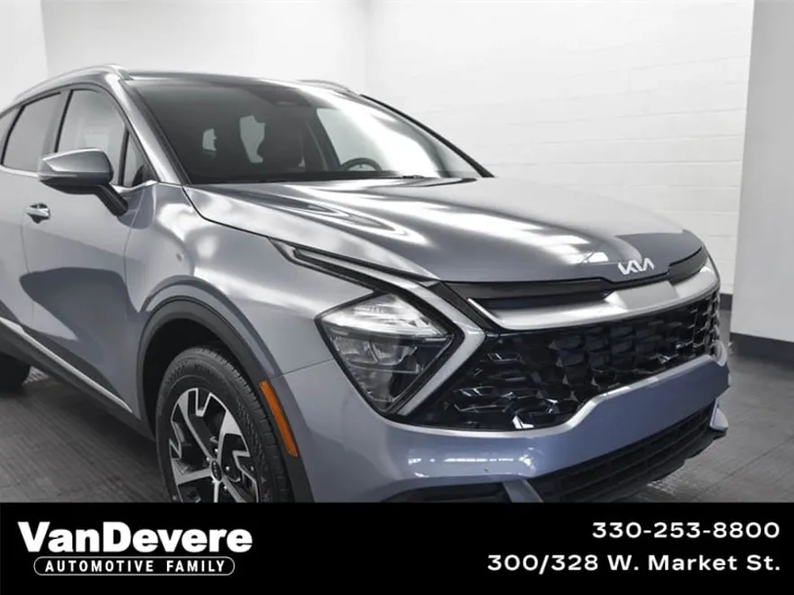 2023 Kia Sportage EX photo 1