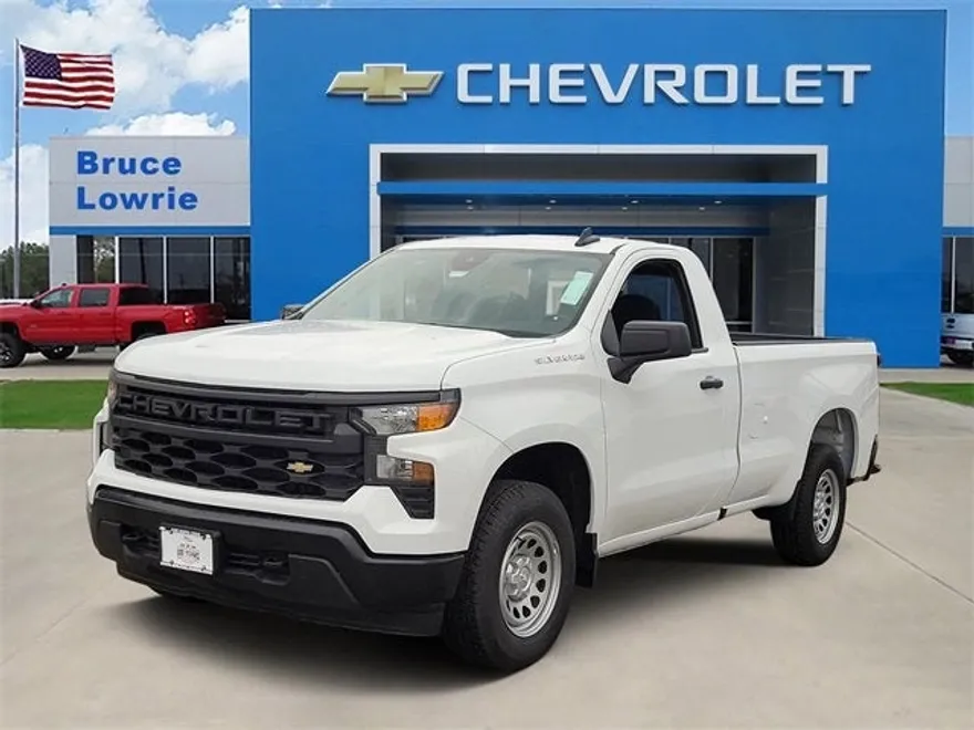 2026 Chevrolet Silverado 1500 photo 1