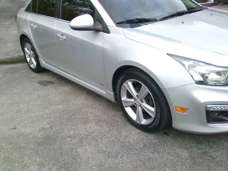 2015 Chevrolet Cruze photo 1