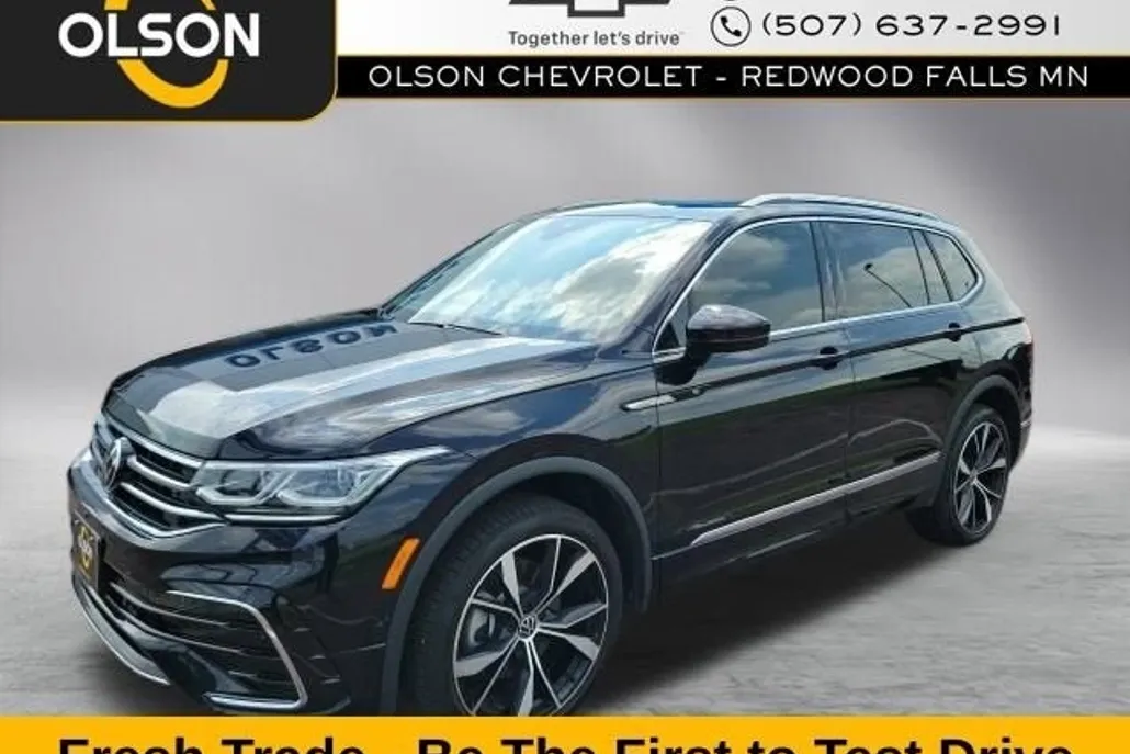 2024 Volkswagen Tiguan SEL R-Line Black photo 1