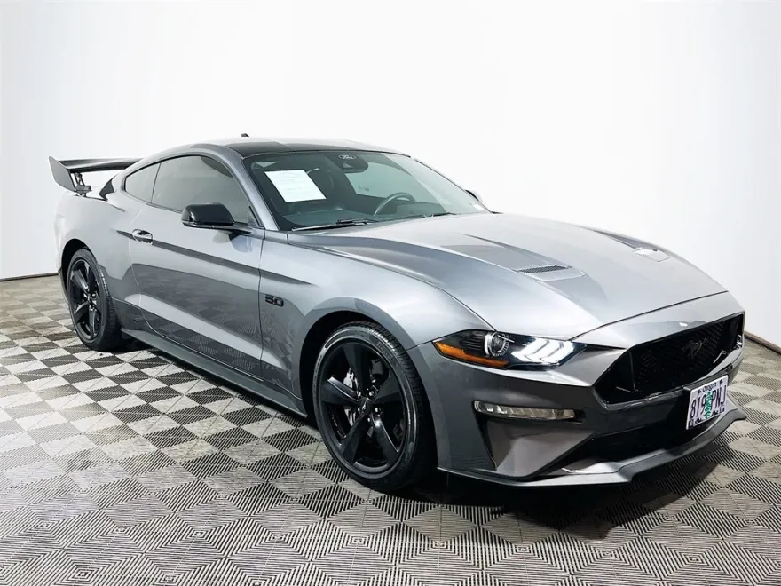 2021 Ford Mustang GT Premium photo 1