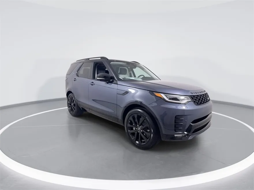 2026 Land Rover Discovery SE photo 1