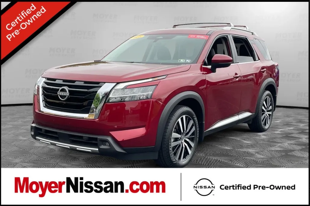 2023 Nissan Pathfinder Platinum photo 1
