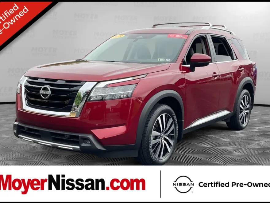 2023 Nissan Pathfinder Platinum photo 1