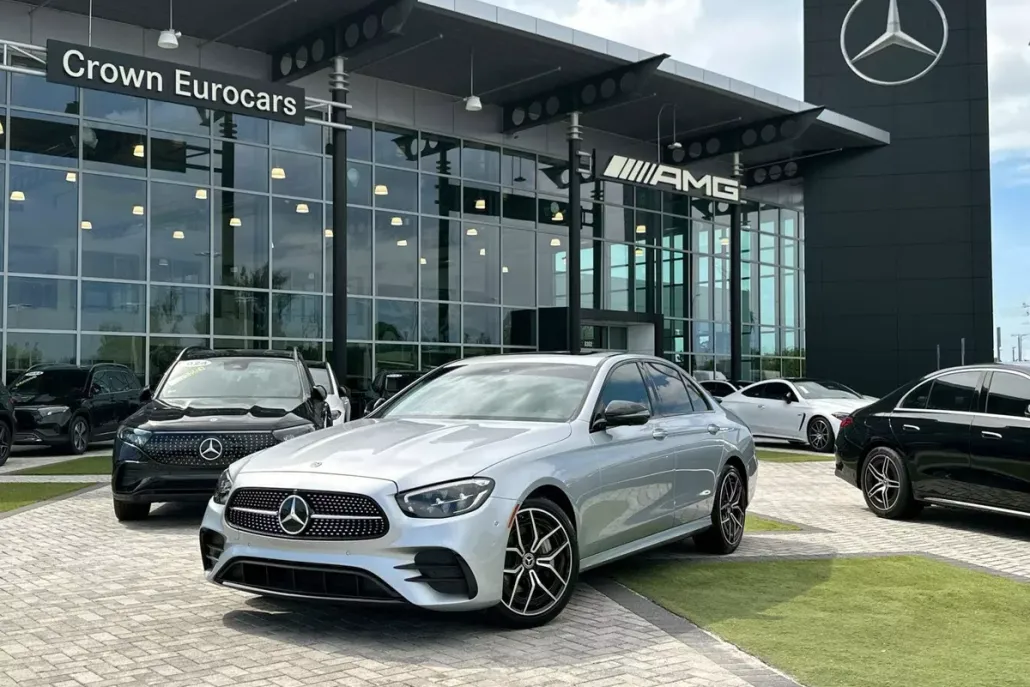 2022 Mercedes Benz E 450 4MATIC photo 1