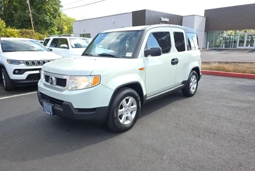 2011 Honda Element EX photo 1