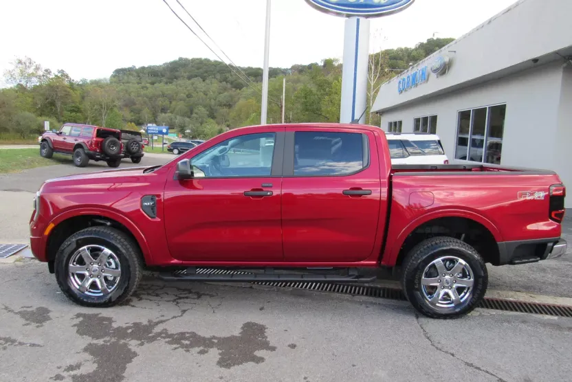 2025 Ford Ranger XLT photo 1